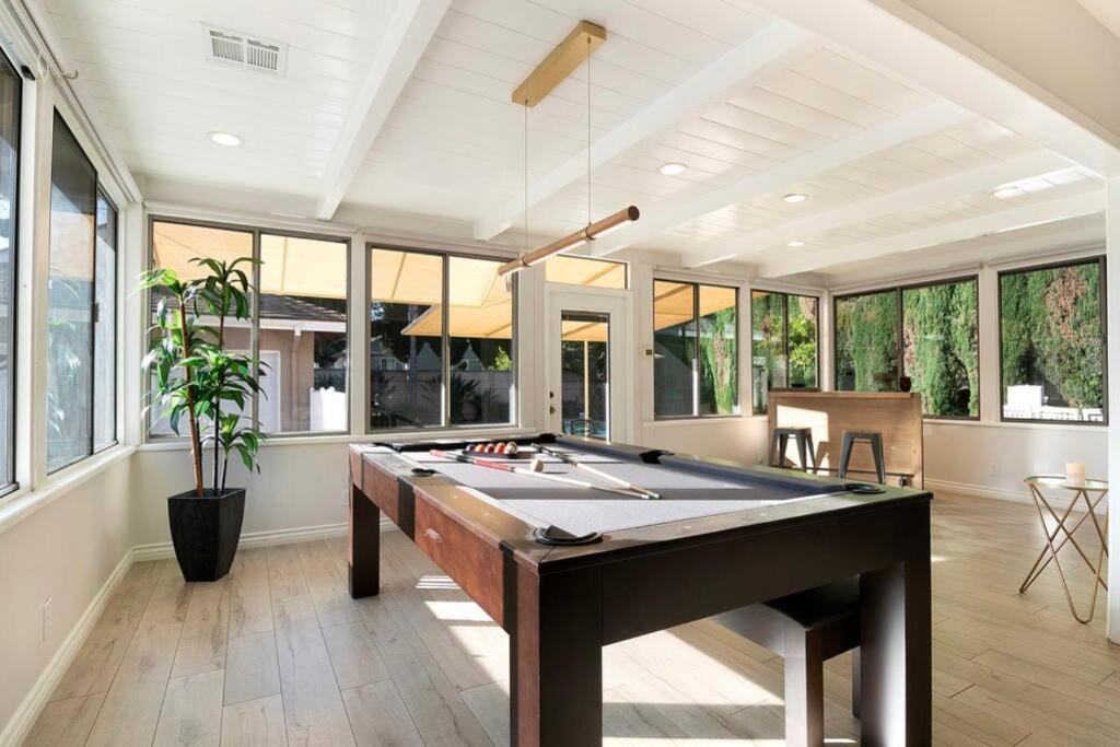 Large Home With Pool + Jacuzzi Los Angeles Exteriér fotografie