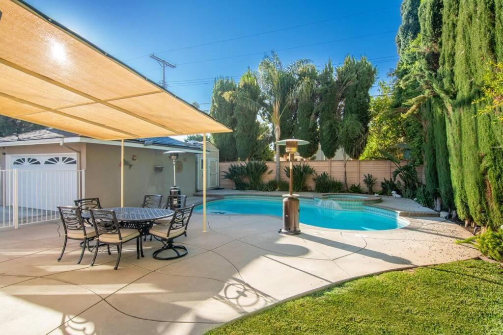 Large Home With Pool + Jacuzzi Los Angeles Exteriér fotografie